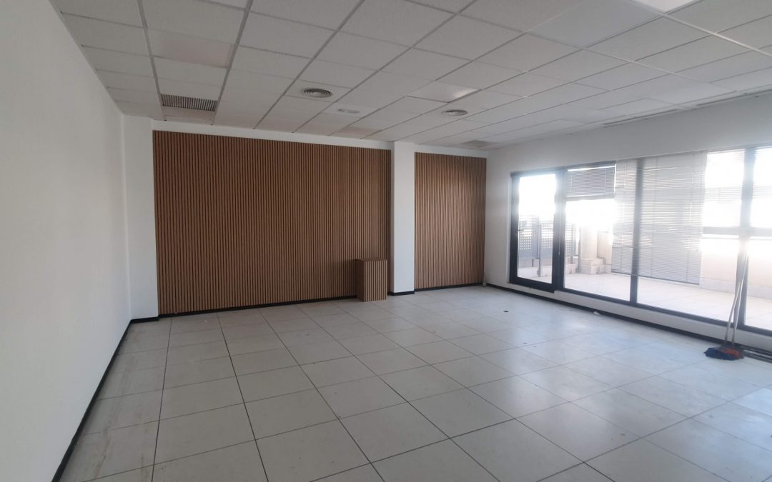 Oficina Tecnológica en Alquiler en Vallecas 126 m2 + Terraza
