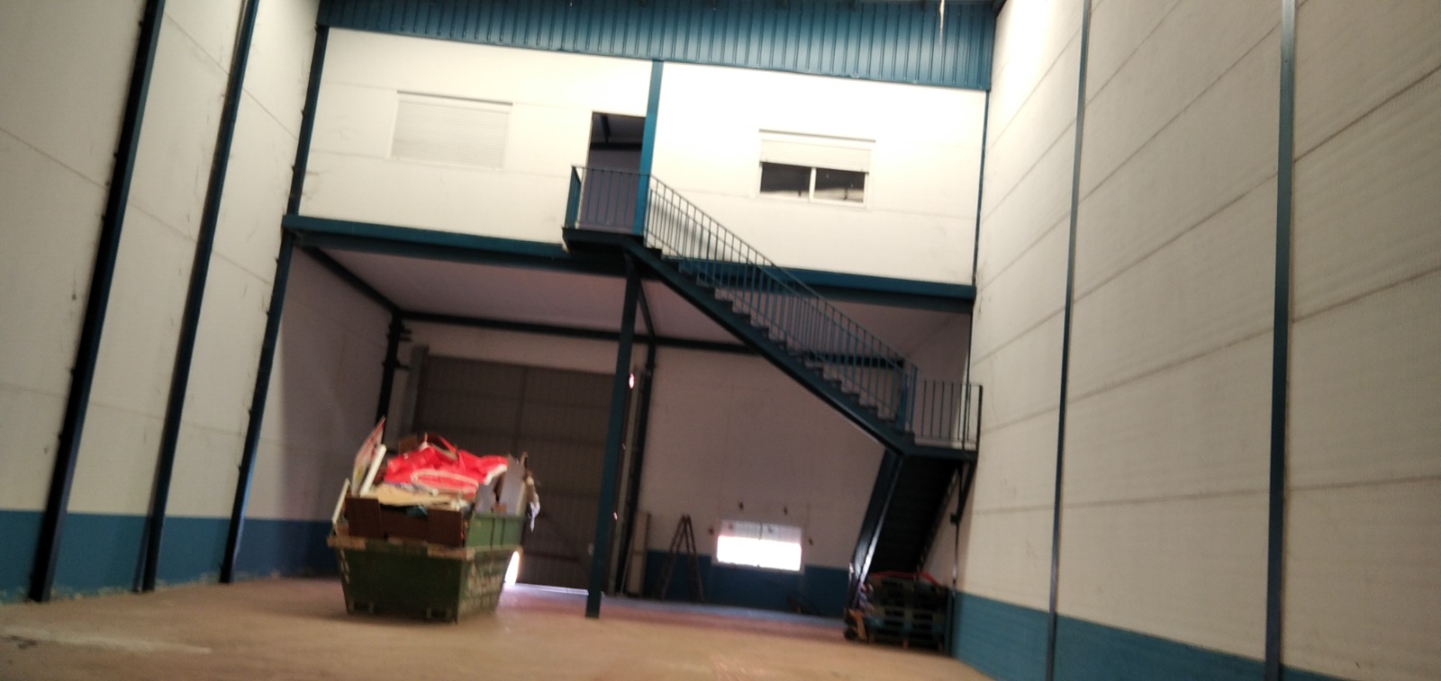 NAVE BOROX ALQUILER 9 Nave industrial en alquiler en Borox de 370 m2