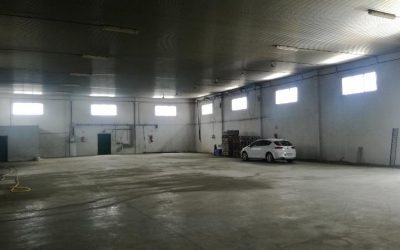 Alquiler Nave Logística en Esquivias 1.460 m2 con Muelle de Carga
