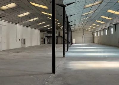 Nave industrial en alquiler en Pinto de 2200 m2