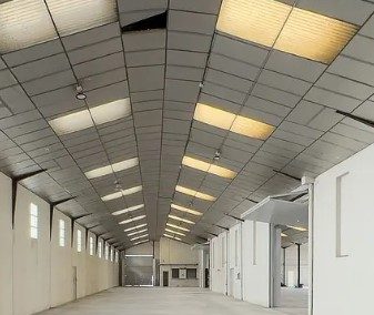 Nave industrial en alquiler en Pinto de 2200 m2