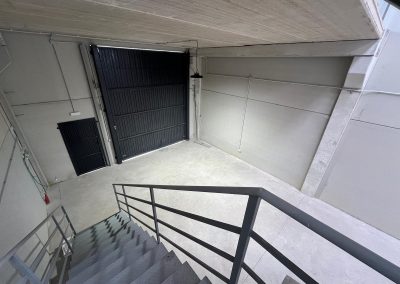 Nave industrial en alquiler en Arroyomolinos de 195 m²