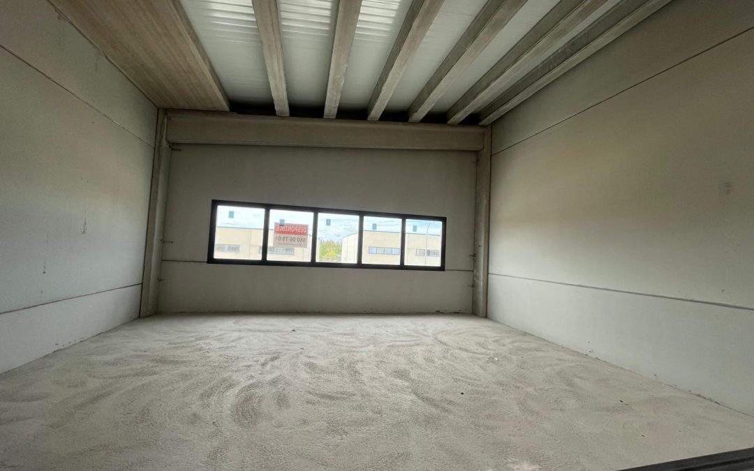 Alquiler Nave Industrial en Arroyomolinos 195 m2 junto a Xanadú