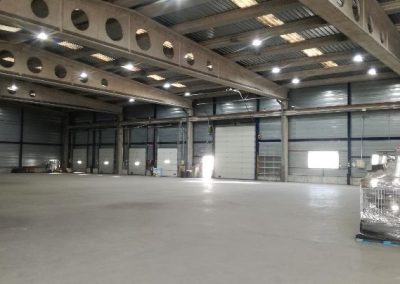 Nave industrial en alquiler en Getafe 2100 m2 C.L.A. M-50