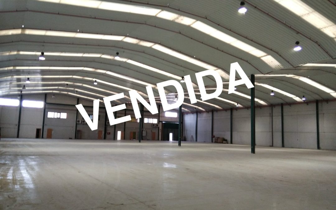 Nave Industrial en Venta en Borox 3.784 m2