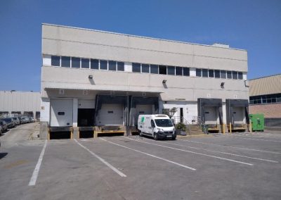 Nave Logística en Alquiler en Fuenlabrada 2700 m2