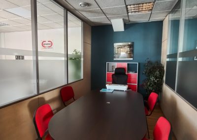 Alquiler Nave Industrial en Villaverde de 358 m2 con Patio