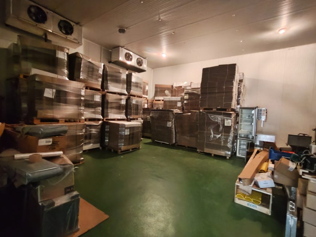 Nave industrial en venta de 411 m2 en Pinto